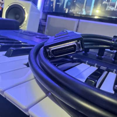 Apogee Symphony 64 PCIe card w Cable image 12
