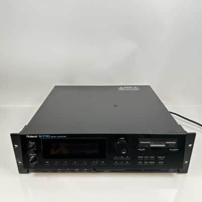 Roland S-770 Vintage Digital Sampler Flagship Module