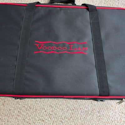 Voodoo Lab Dingbat Medium Pedalboard with Case 2010s - Black image 3