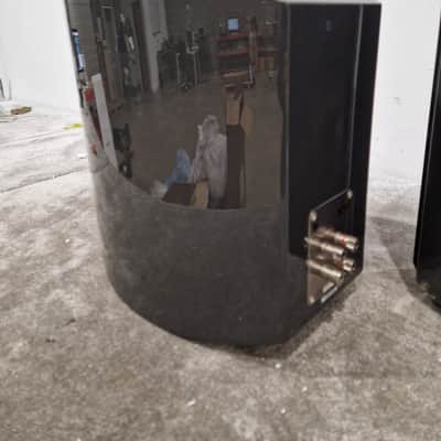 Kef XQ1 Pair - High-Fidelity Bookshelf Speakers - Excellent image 4