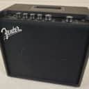 Fender Mustang LT25 25-Watt 1x8 Digital Modeling Guitar Combo Amp