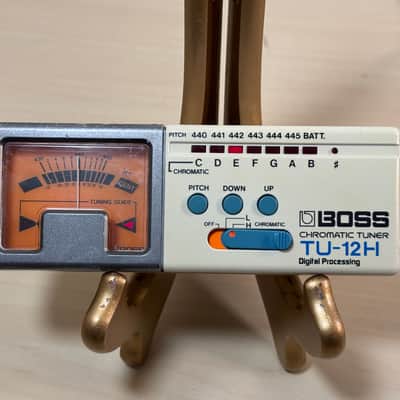 Boss TU-12H Chromatic Tuner - White image 1