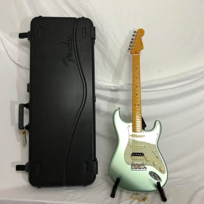 Fender American Professional II Stratocaster HSS with Maple Fretboard 2020 - Present - Mystic Surf Green image 14