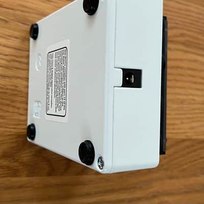 Electro-Harmonix Mel9 Tape Replay Machine 2016 - Present - White image 4