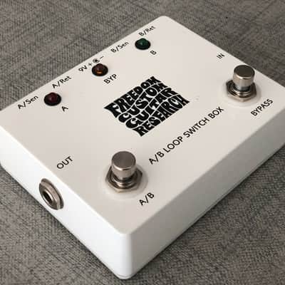 USED Freedom Custom Guitar Research A/B Loop Switch Box image 2