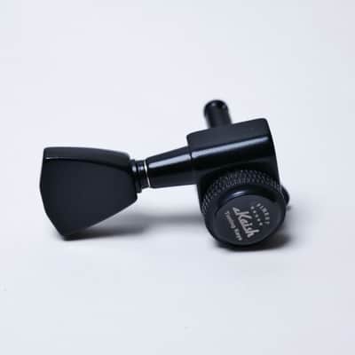 Locking Keystone Tuners 3+3 (Black) – 18:1 – Drop-In for Most Electric/Acoustic Guitars (10mm / 25/64" holes) image 2