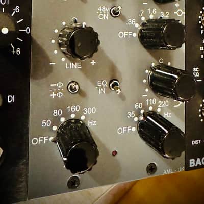 AML ez1073-500 series preamp/EQ (2010s - Gray) image 3
