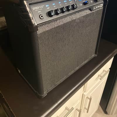 Line 6 Spider V 60 MkII 60-Watt 1x10" Digital Modeling Guitar Combo 2019 - 2021 - Black image 2