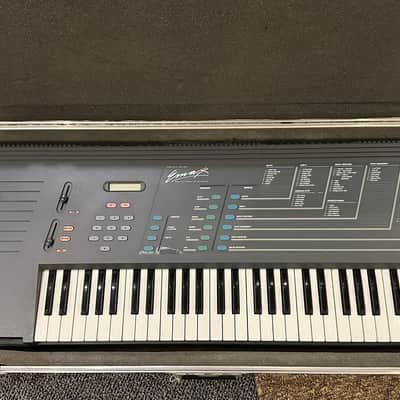 Emu Emax 1986 with Yellow ATA Roadcase - Blue-Grey