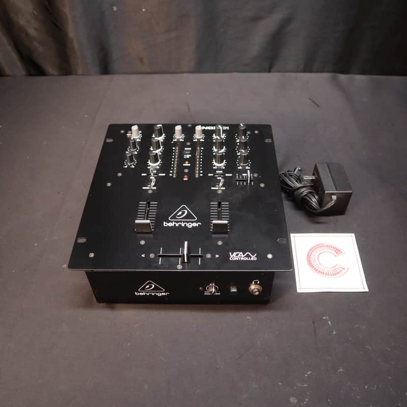 Behringer NOX101 2-Channel DJ Mixer VCA 2010s - Standard image 1