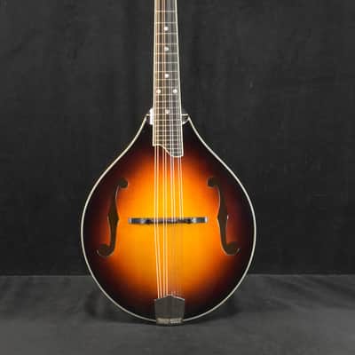 Eastman MD505-CS A-Style F-Hole Mandolin Classic Sunburst image 2