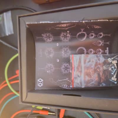 Folktek Matter 2 2018 - Gold image 3