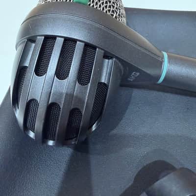 AKG D112 Large-Diaphragm Dynamic Kick Drum Microphone 2010s - Black image 7