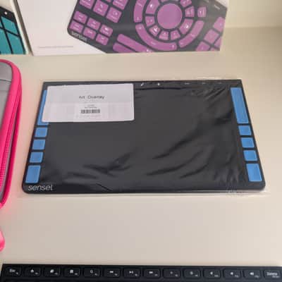 Sensel Morph MIDI Controller w/ Carrying Case, 4 Overlays, and Developers Cable image 4