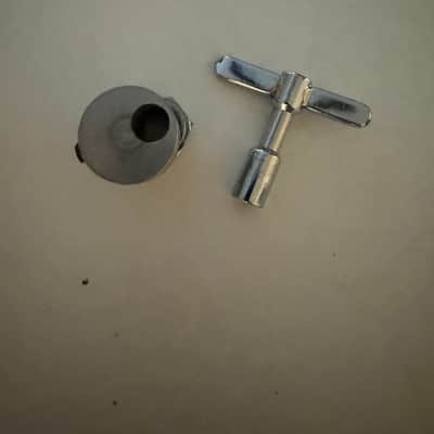 Vintage Camco Drum Key Holder with Key image 3
