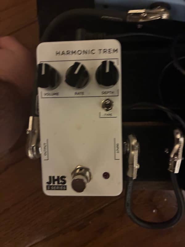 JHS 3 Series Harmonic Trem