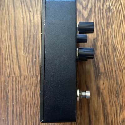 FuzzLord MF-4 Fuzz Pedal - 2024 image 4