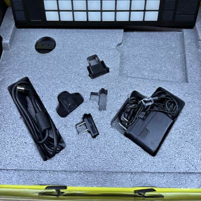 Ableton Push 2 MIDI Controller for Ableton Live w/ Power Supply, USB Cable & Original Box image 11