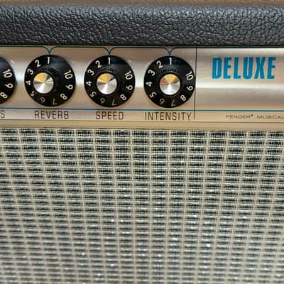 Mint Fender ’68 Custom Deluxe Reverb – Only 2–3 Hours – Cover & Unused Footswitch image 4