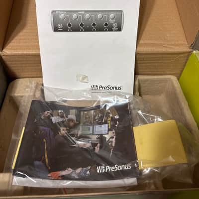 PreSonus HP4 4-Channel Headphone Amplifier 2010s - Blue image 5
