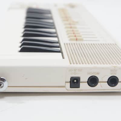 [SALE Ends June 30] YAMAHA CS01 WHITE Rare Color Mobile Analog Synthesizer CS-01 w/ 100-240V PSU image 7