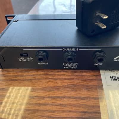 ALESIS 3630 Stereo Compressor Limiter Gate Bild 5