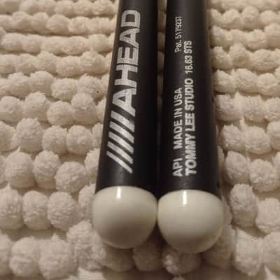 Vintage Easton Ahead Tommy Lee Studio Signature Drumsticks (1st Generation, Black) - Rare API/Pat. 5179237 image 3