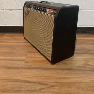 Fender Deluxe Reverb 2-Channel 22-Watt 1x12" Guitar Combo 1966 - Black Panel image 3
