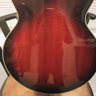 Gretsch G2655 P90 - Claret burst with Gretsch case image 3