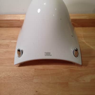 JBL Creature II Subwoofer (w/ 18v power cord) White image 2