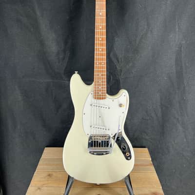 Von K Guitars Todd Rundgren Tribute Mustang Style Olympic White Nitro Lacquer image 1