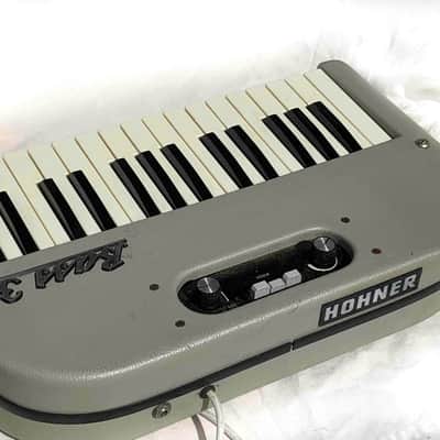 Hohner Bass 3 220v version PRO SERVICED/WARRANTY image 5
