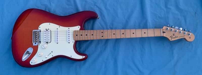 Fender Deluxe Stratocaster HSS Plus Top with iOS Connectivity 2014 - 2016 - Tobacco Sunburst image 1