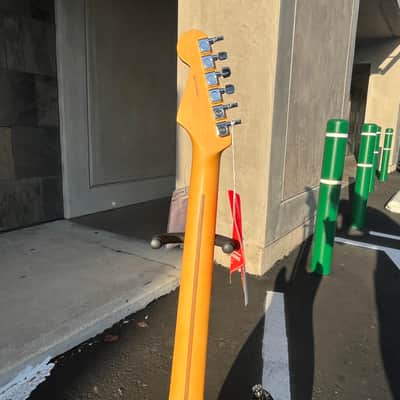 Fender American Professional II Stratocaster, Maple Fingerboard, Anniversary 2-Color Sunburst image 7