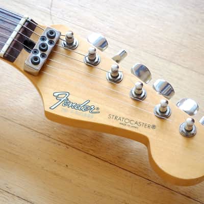 1985 Fender Contemporary Stratocaster ST-562 Electric Guitar MIJ Japan w/gigbag image 4