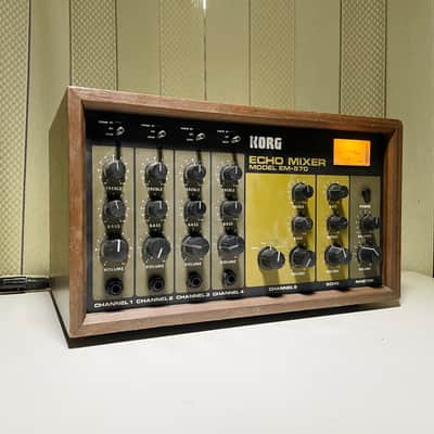 KORG ECHO MIXER MODEL EM-570 アナログエコーミキサー KORG ECHO MIXER MODEL EM-570 アナログエコーミキサー 【公式通販】