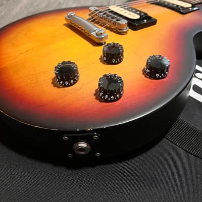 Sunburst Gibson Les Paul LPJ 120th Anniversary 2014 - Sunburst - ETune and Gig Bag image 2
