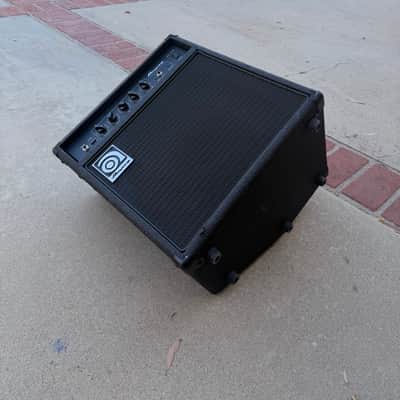 Ampeg BA-108v2 20-Watt 1x8" Bass Combo 2014 - Present - Black image 3