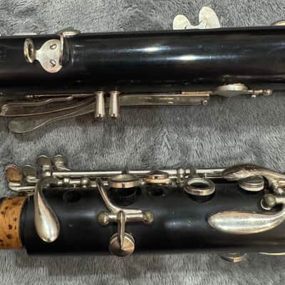 Vito by LeBlanc 7212 Bb Clarinet w/ Case, Mouthpiece & Barrel - Used image 9