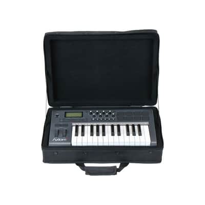 SKB 1SKB-SC1913 Controller Soft Case for MIDI or DJ Performance Controllers image 3