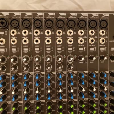 Mackie ProFX16v3 16-Channel Effects Mixer - Unused image 11