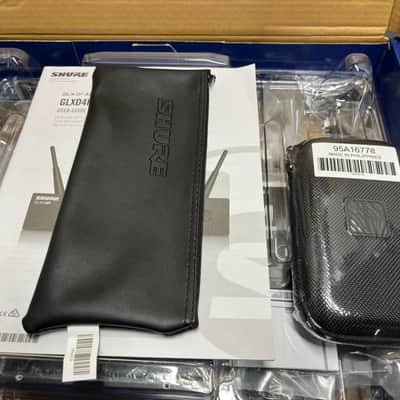 BRAND NEW Shure GLXD14R/MX53 GLX-D Advanced Digital Wireless Presenter Rack System w/ MX153 Headworn Earset Microphone GLXD1 Bodypack Transmitter & GLXD4R Rackmountable Receiver w/ Ears SB902A Rechargeable Lithium-ion Battery Padded zipper accessory case image 10