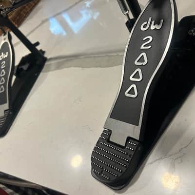 DW 2000 Series Double Bass Drum Pedal 2010 - Present - Various image 3