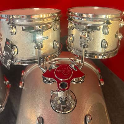 Gretsch Drums Catalina Maple 5 Piece Shell Pack with Snare Drum Silver Sparkle image 3