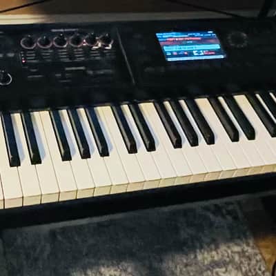 Roland FA-08 88-Key Music Workstation 2014 - Present - Black