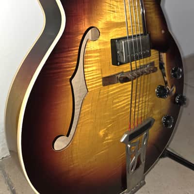 Heritage H 575 1998 - Sunburst image 4
