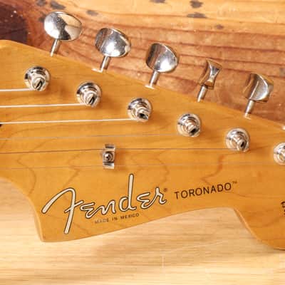 Fender Toronado Deluxe Early 1999 Atomic Humbuckers Offset Body Sunburst 25324 image 10