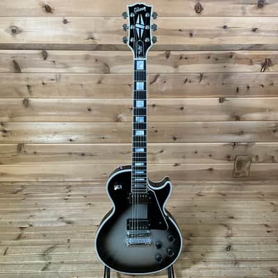 Gibson Custom Les Paul Silverburst Electric Guitar - Silverburst image 2