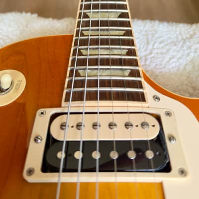 Gibson Les Paul Traditional Plain Top Zebra 2016 Lemon Burst image 7