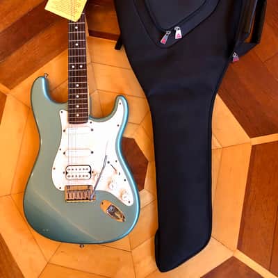 2001 Fender USA Lone Star American HSS Stratocaster Electric Guitar Ocean Turquoise Fender Padded case image 2